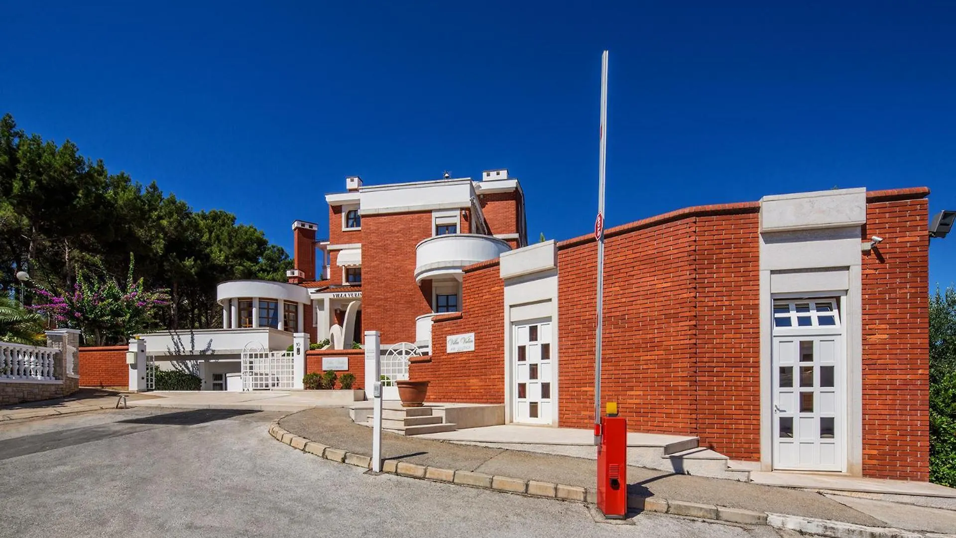 Villa Vulin Pula Guest house